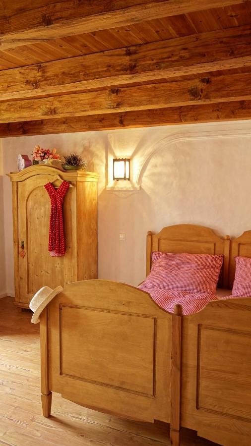 B B Guesthouse ティハニ エクステリア 写真